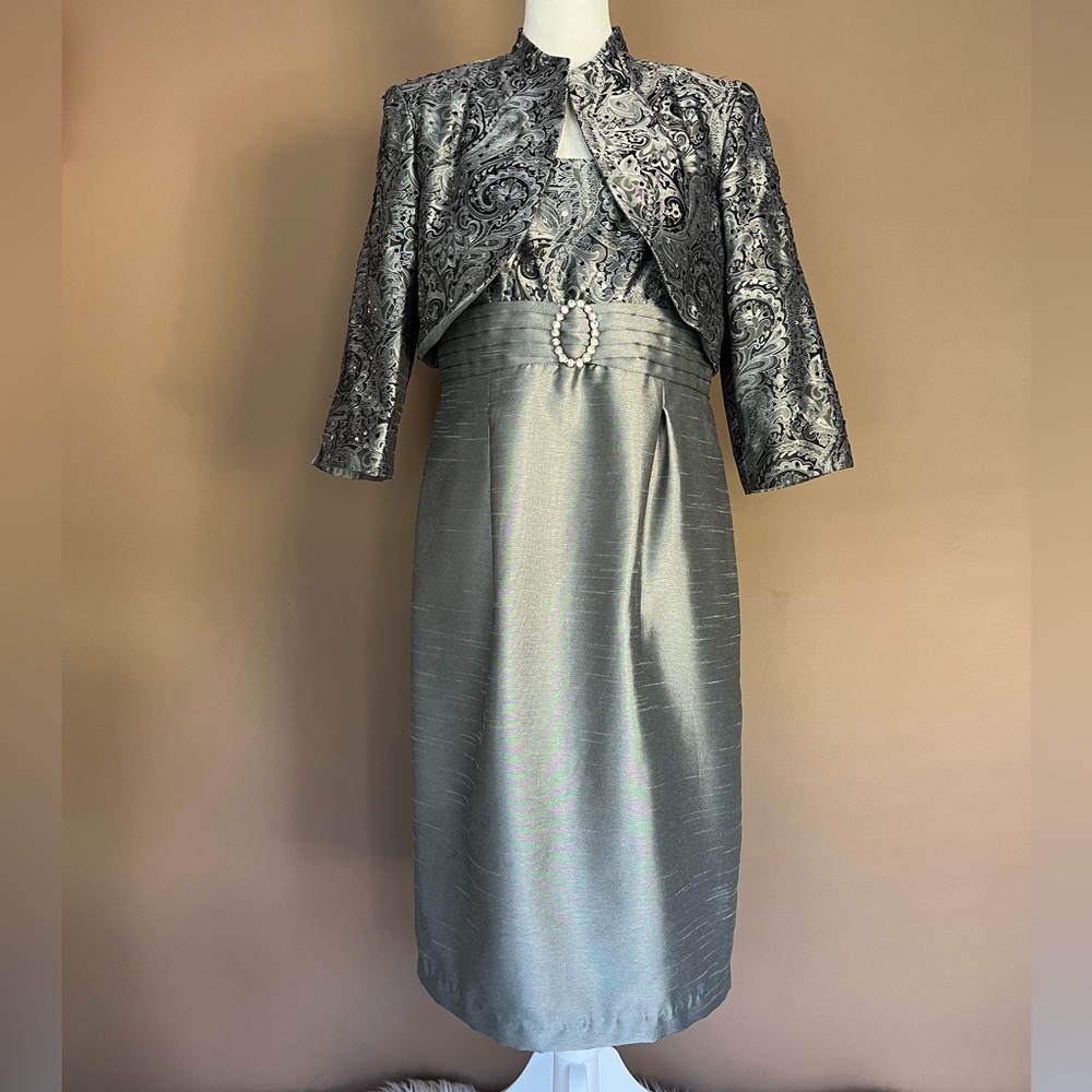 {R&M Richards} Formal Occasion Midi Dress with Jacket in Silver - Women’s 6P